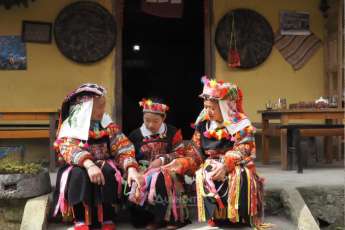 Lolo Chai, village l&eacute;gendaire du plateau de Dong Van