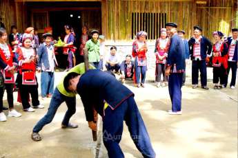 Villages des T&agrave;y et Dao de H&agrave; Giang : Nature, Culture et Traditions