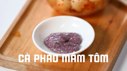 Le « cà pháo mám tôm » : Une symphonie des saveurs vietnamiennes à découvrir