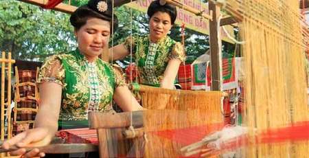 Les Thaï dans la mosaïque des ethnies du Vietnam