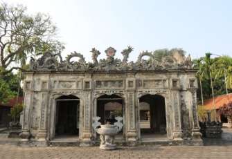 Pèlerinage sacré : Le temple de Đức Thánh Nguyễn, une escale spirituelle à Ninh Bình