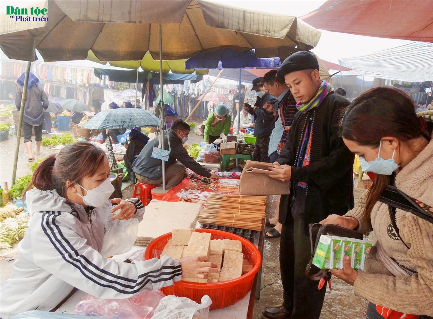 Y Tý : un marché d’altitude au cœur des minorités du Nord-Vietnam