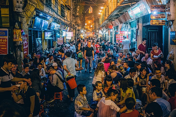 La rue, le spectacle de la vie au Vietnam