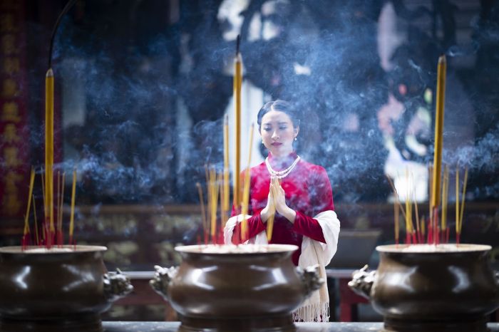 Quand l&rsquo;encens raconte le Vietnam : Le fil invisible entre 2 mondes