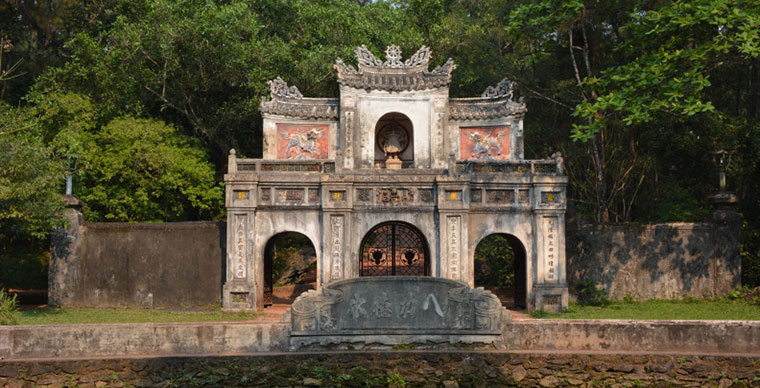 La pagode de Tu Hiêu