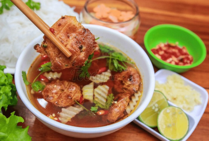Recette des vermicelles de riz au porc grillé (Bun Cha Hà Nội)