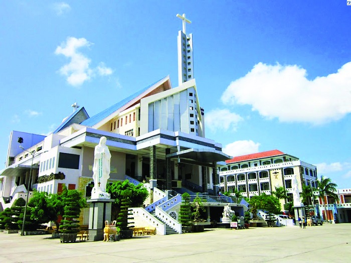 10 églises Vietnam tac say