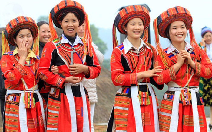 Les costumes traditionnels des minorités ethniques
