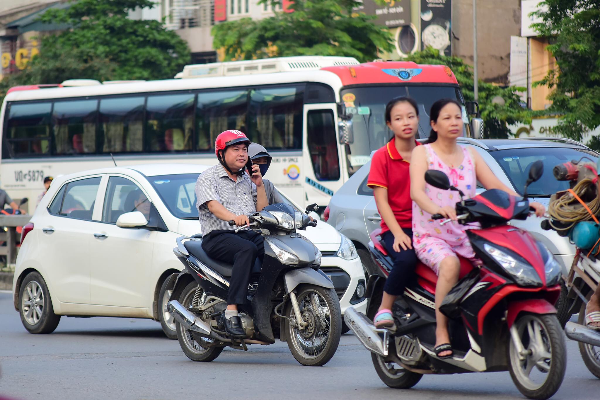 Conduire moto vietnam saigon long xuyen ho chi minh ville