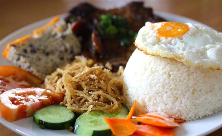 7 plats populaires Saigon riz trois trésors