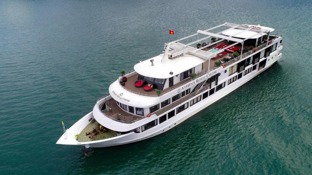 Athena cruise - Top 10 + des bateaux et jonques pour la croisière en baie d’Halong