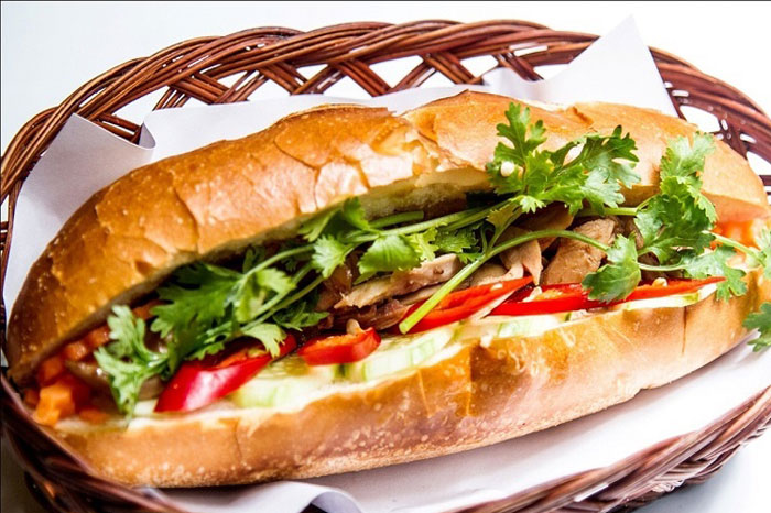 Spécialités culinaires sud Vietnam banh mi