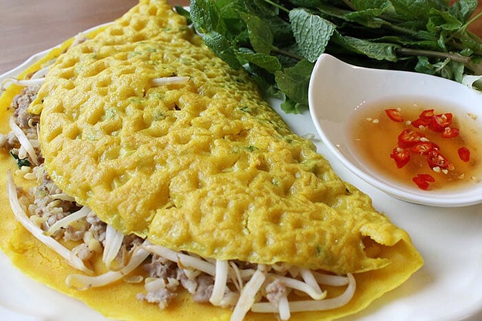 Spécialités culinaires sud Vietnam banh xeo