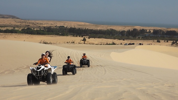 Bau Trang dune sable jeep