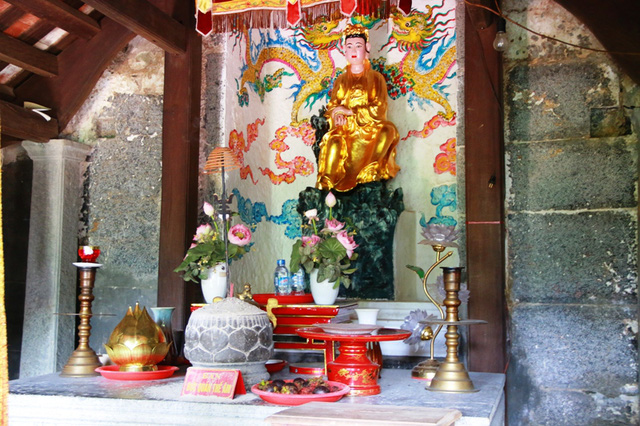bich dong statue déesse, pagode de Bich Dong, ninh binh, vietnam, que visiter à Ninh Binh
