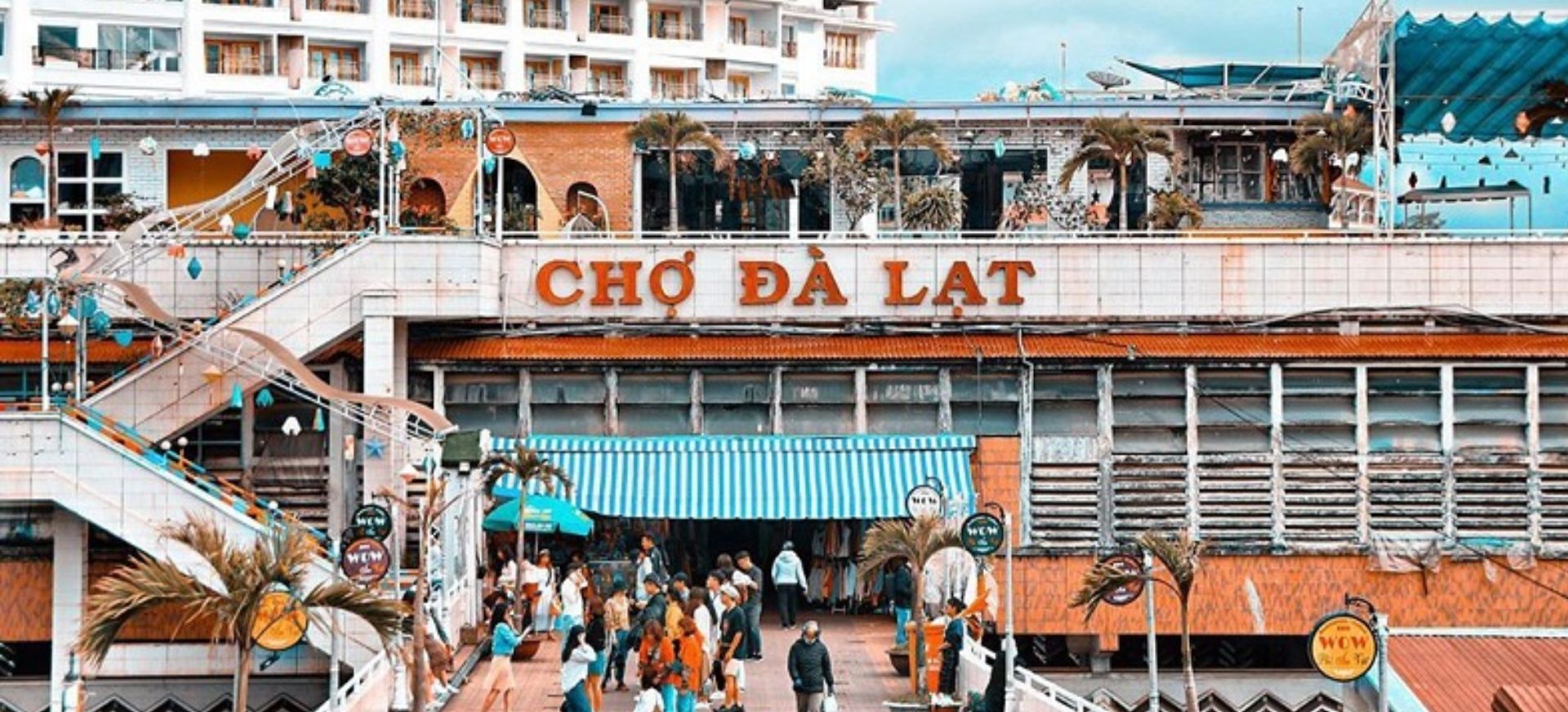 Đà Lạt : fleurs, fruits et artisanats locaux