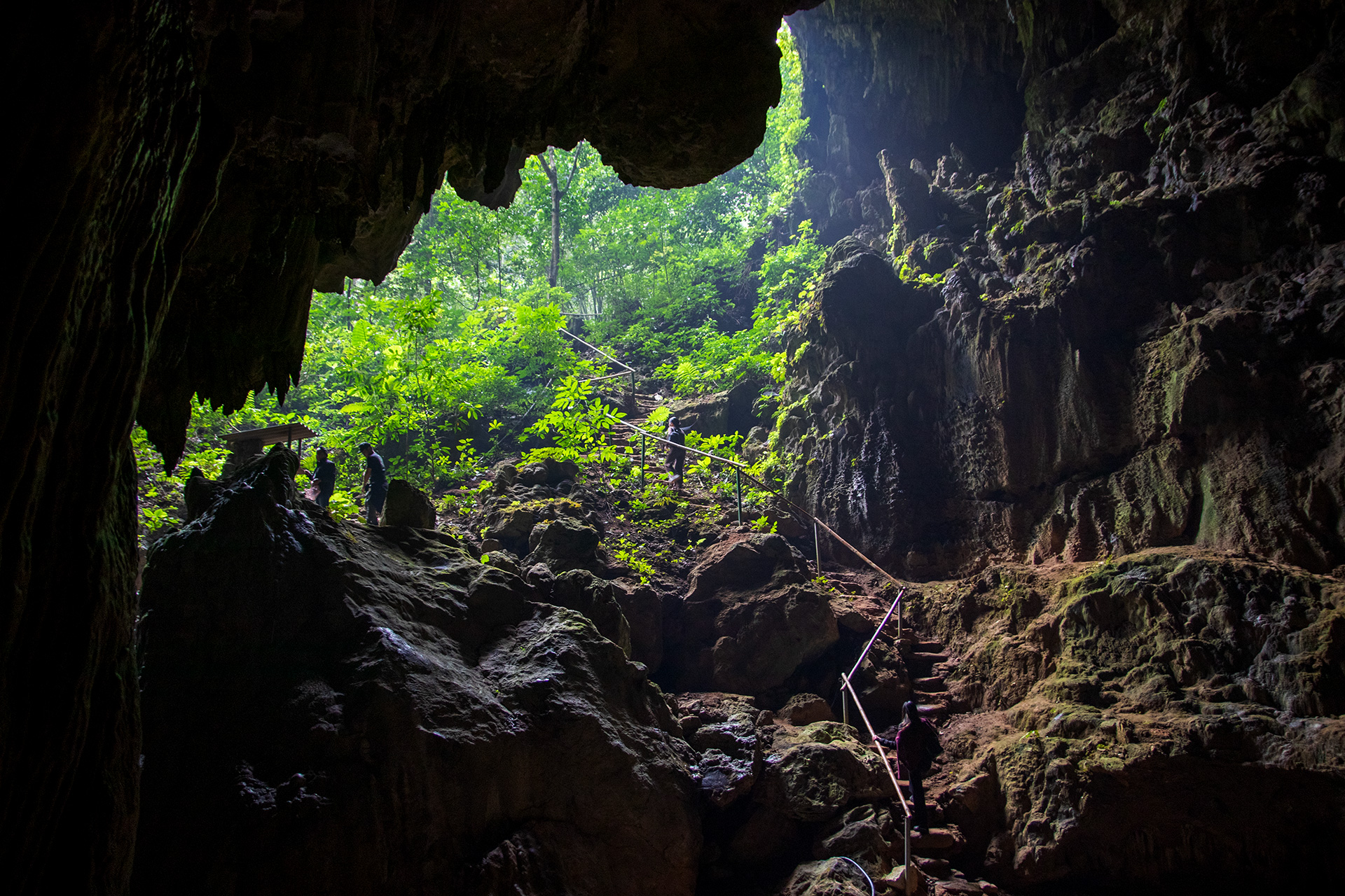grottes Da Bac Ngoi Hoa