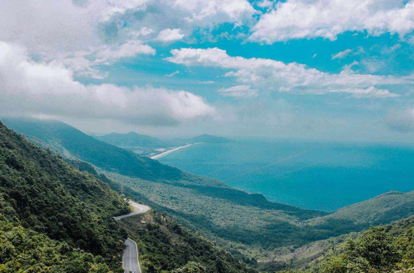 Voyage à travers le col de Hai Van - Le plus haut col du Vietnam