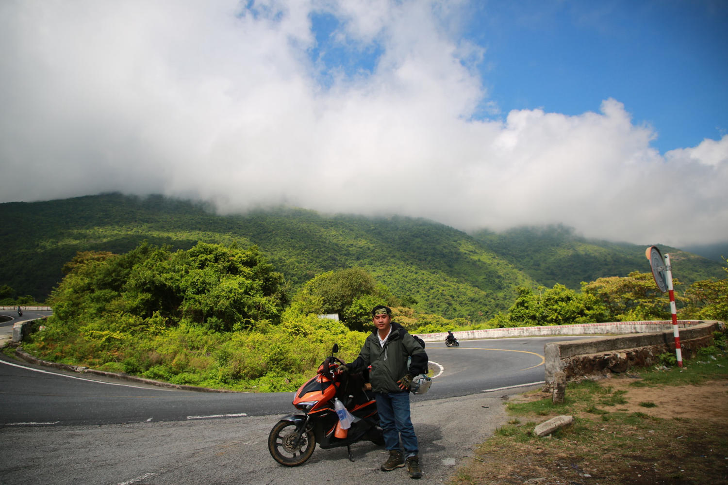 Voyage à travers le col de Hai Van - Le plus haut col du Vietnam