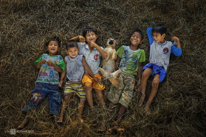 Enfance des enfants ethniques à Kon Tum