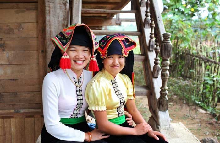 ethnie thai tenue traditionnelle