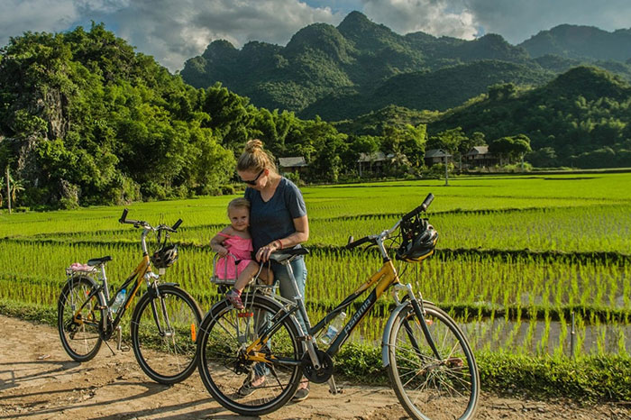 lieu ideal pour vacances en famille au Vietnam, endroits pour un voyage au Vietnam, Bons plans voyage en famille au Vietnam, balade à vélo, faire du vélo au vietnam