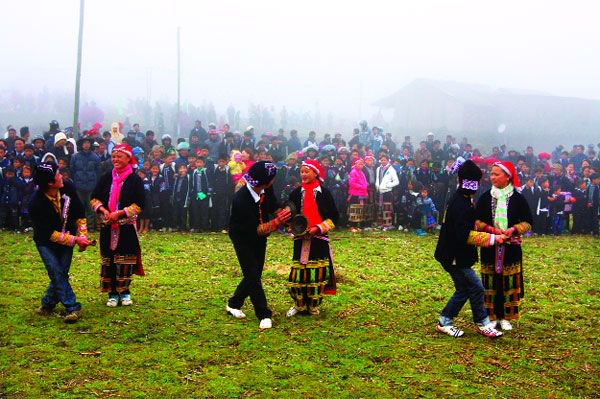fete danse ethnie Dao