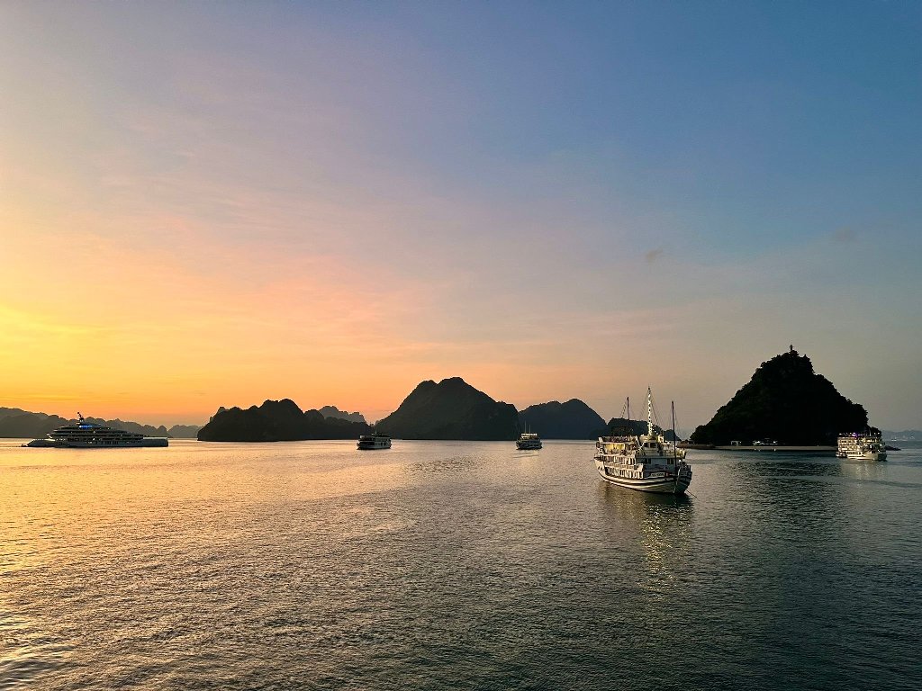 baie d'halong -meilleure periode pour voyager au Vietnam