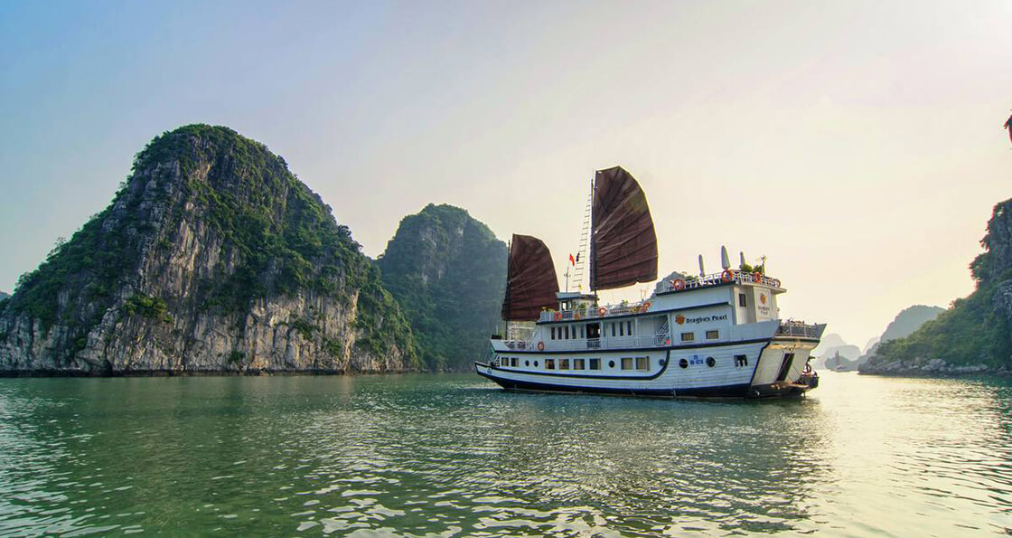 Dragon-Pearl Top 10 + des bateaux et jonques pour la croisière en baie d’Halong