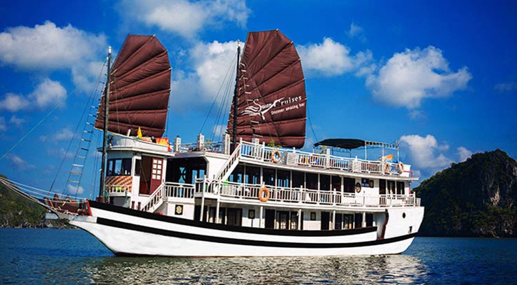 jonque Swan - Top 10 + des bateaux et jonques pour la croisière en baie d’Halong