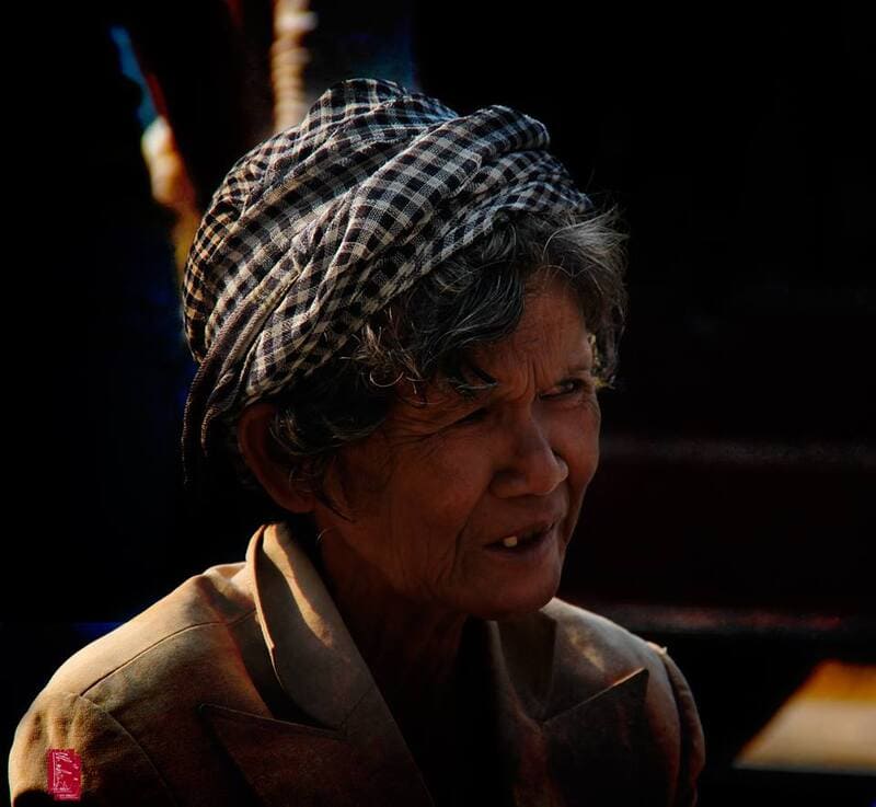 Ce foulard à damiers est devenu un objet inséparable des habitants du Sud depuis des temps très anciens. Photo : khanran