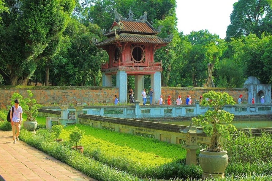 Découvrez le Temple de la Littérature de Hanoï : Un trésor culturel millénaire