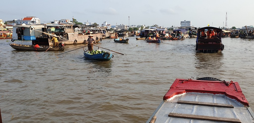 marche flottant de Cai Rang au delta du Mekong