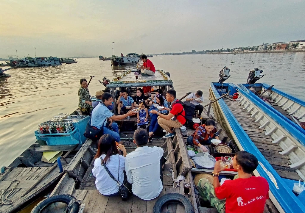 marche flottant de Long Xuyen