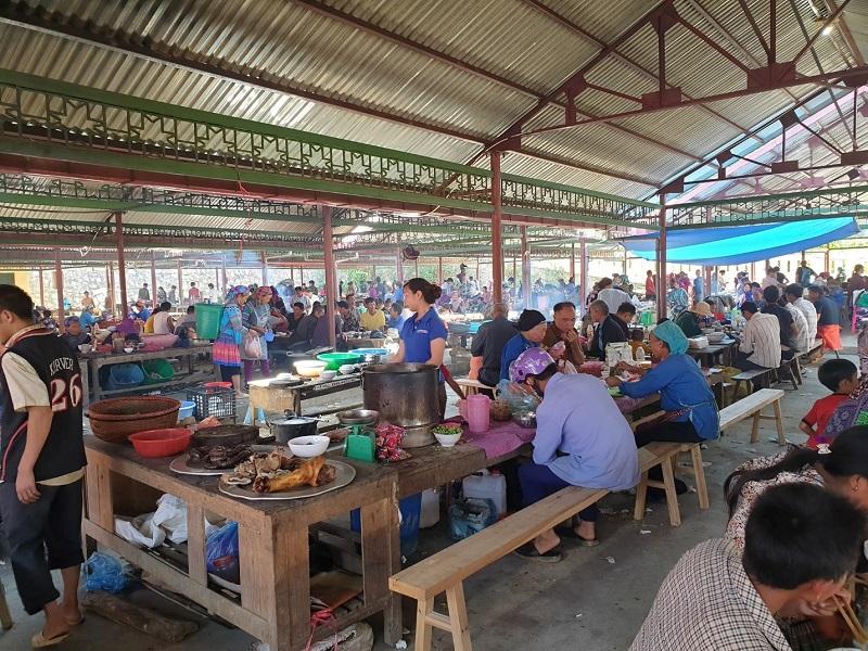 marche de Sin Cheng - Lao Cai