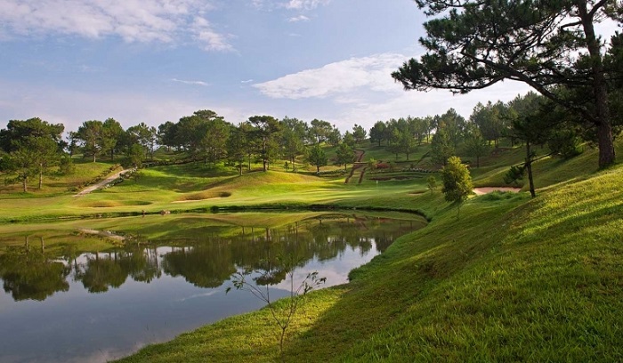 meilleur terrain golf vietnam dalat palace,  parcours golf Vietnam
