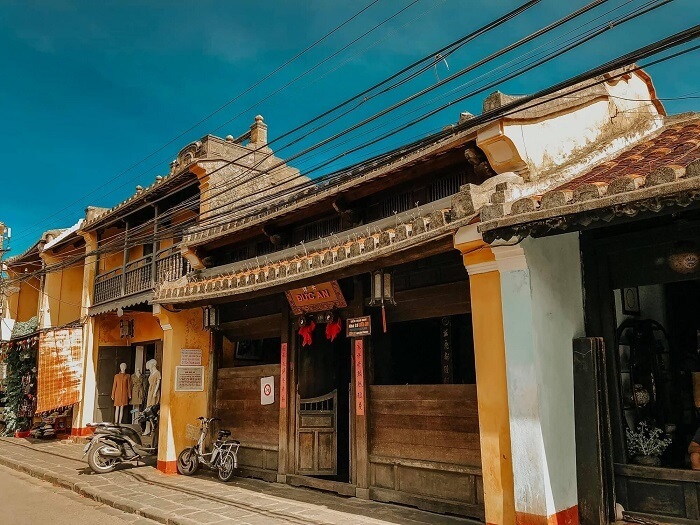 La maison ancienne de Duc An – 129 rue Tran Phu, quartier Minh An, ville de Hoi An.