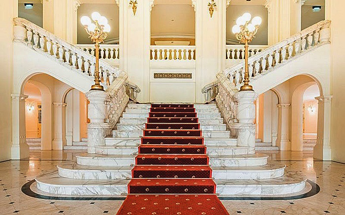 Opera Hanoi escalier