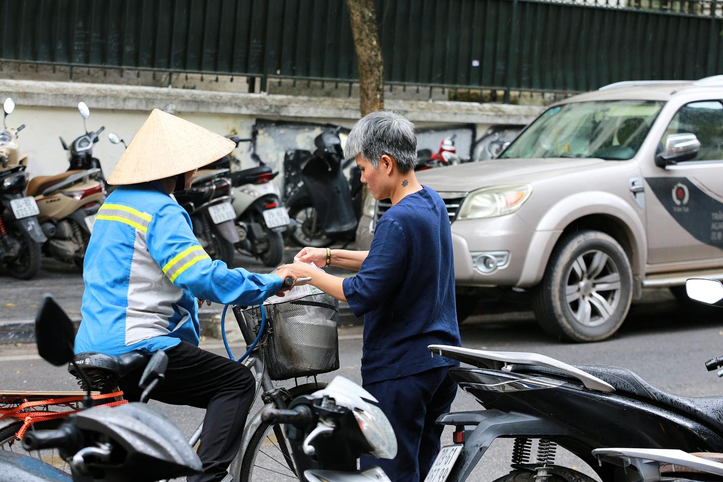 Phở Treo: un élan de solidarité au cœur de Hanoï