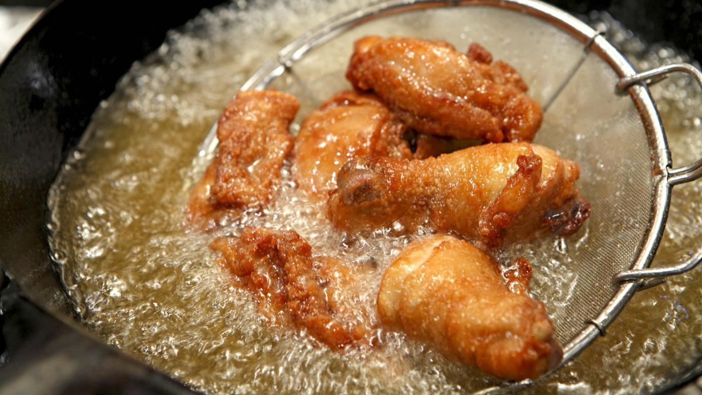 Recette des ailes de poulet croustillantes à la vietnamienne ( Cánh gà chiên giòn )  