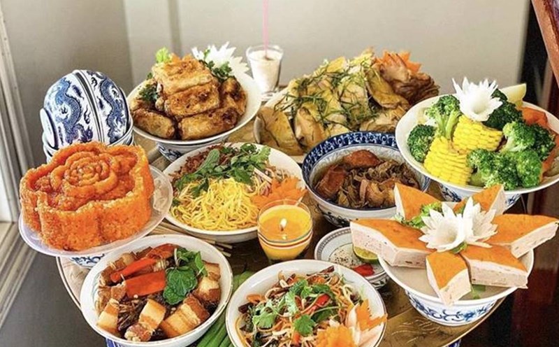 Le plateau d’offrandes de Bát Tràng : une quintessence de la gastronomie vietnamienne