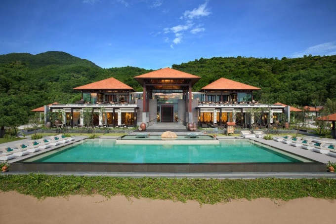 resort luxe Vietnam banyan