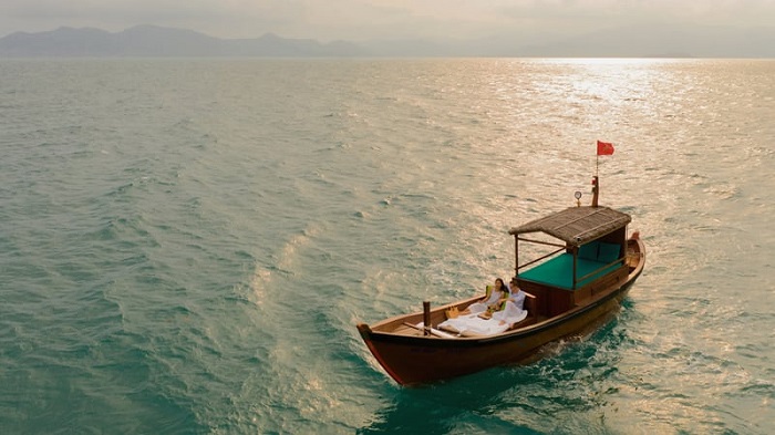 resort luxe Vietnam ninh van
