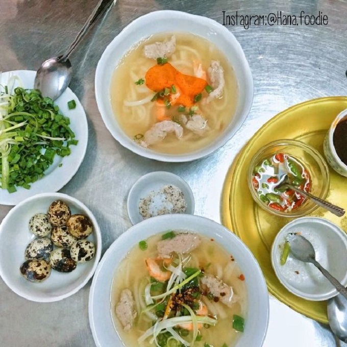 restaurant Hue ba doi, spéclialités de Hue, cuisine de Hue, gastronomie de Hue