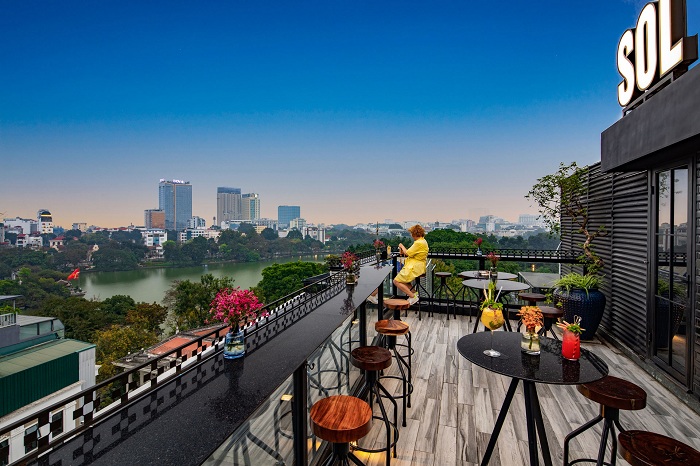 Rooftop luxueux Hanoi sol