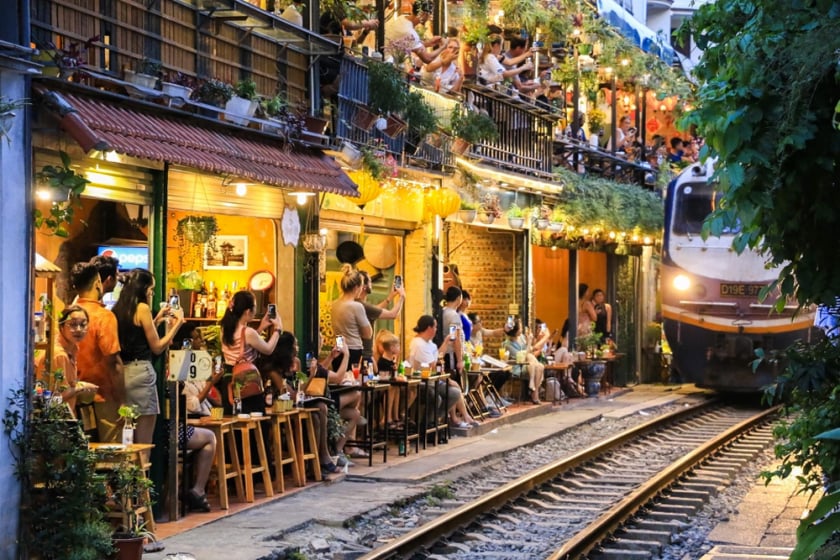 Rue du train de Hanoi