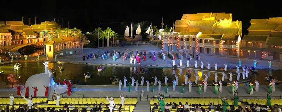 Spectacle "La Mémoire de Hoian"