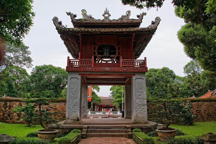 Temple Littérature Hanoi khue van cac