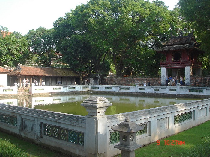 Temple Littérature Hanoi thien quang