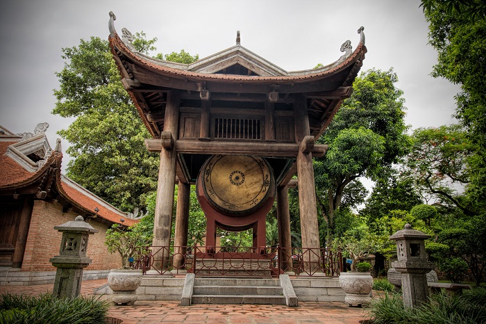 Temple Littérature Hanoi tambour